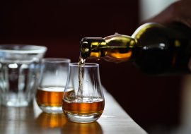 Les secrets de fabrication du whisky écossais : une tradition ancestrale